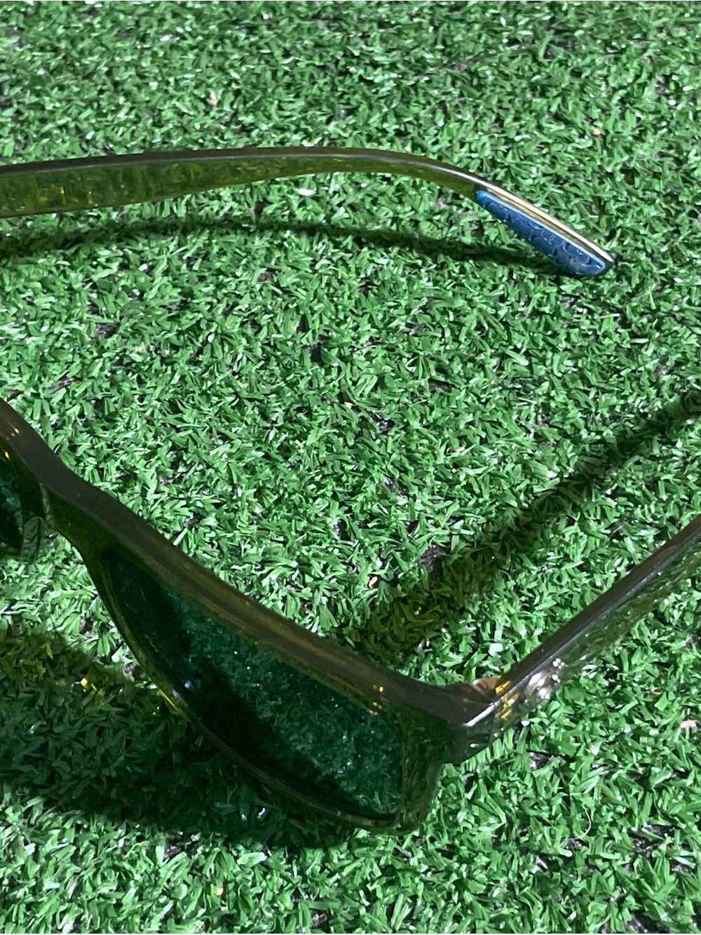 Authentic Coach Olive Green Rectangular Sunglasses - Picture 4 of 4